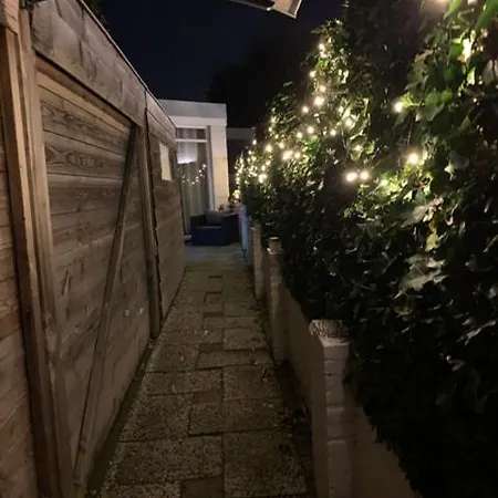 Queens Romantic Beachhouse Zandvoort